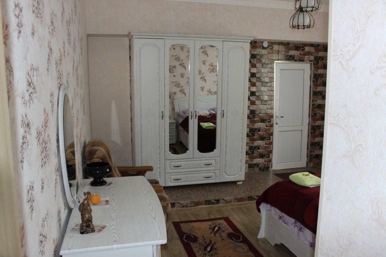 Giorgi'S Homestay Kutaisi Exteriér fotografie